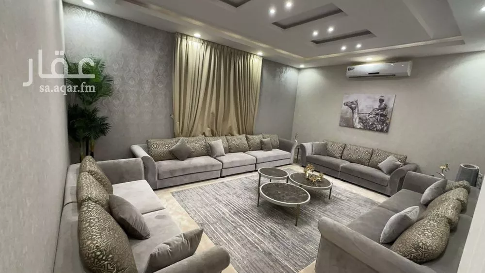 7 bedroom villa in Al Rimal 5