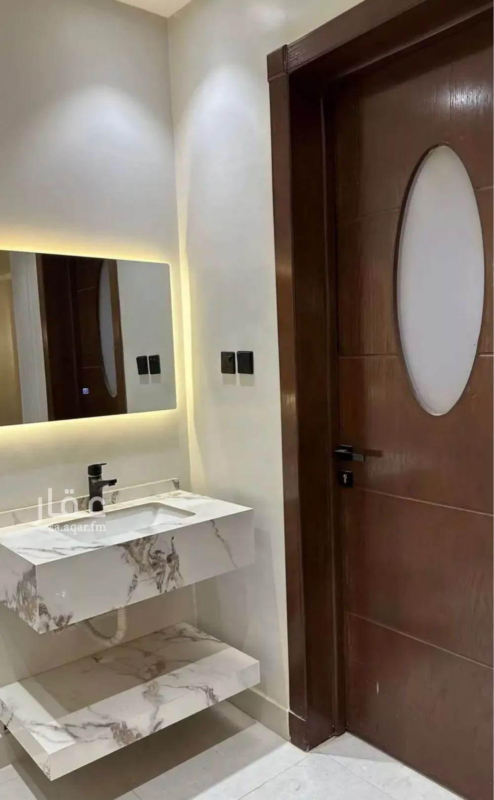 شقة 4 غرف في بدر 5