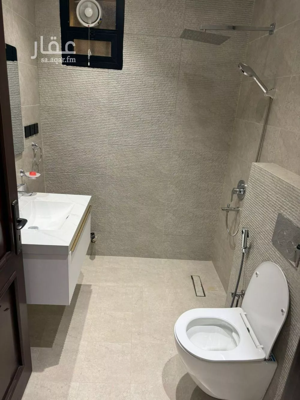 4 bedroom villa in Al Rabie, Riyadh 9