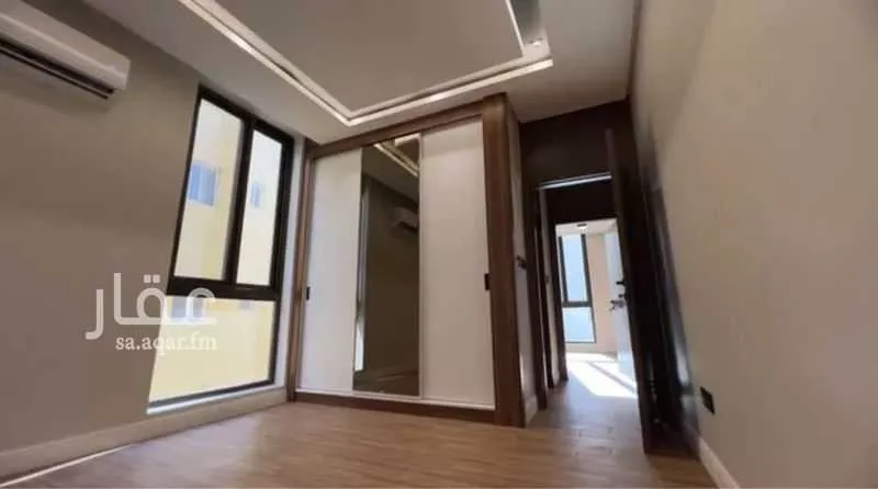 شقة 4 غرف في الزهراء 4