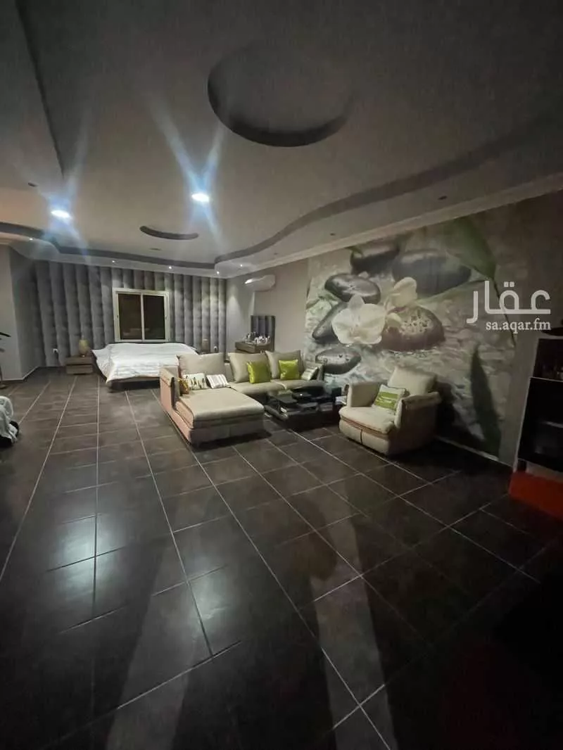 فيلا 5 غرف في طيبة 4