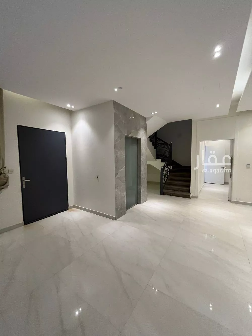 6 bedroom villa in Al Yasmin, Riyadh 15