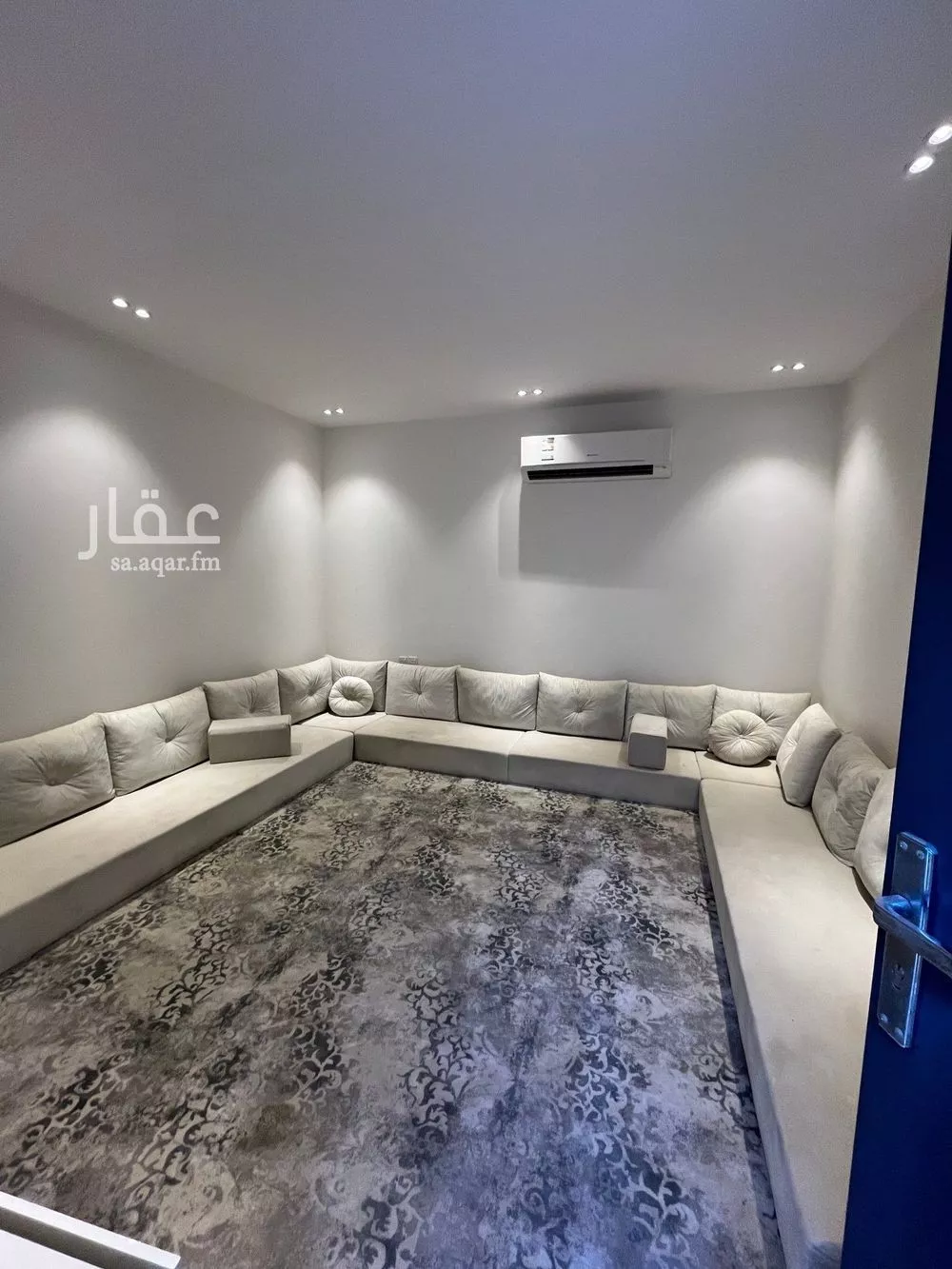 6 bedroom villa in Al Yasmin, Riyadh 5