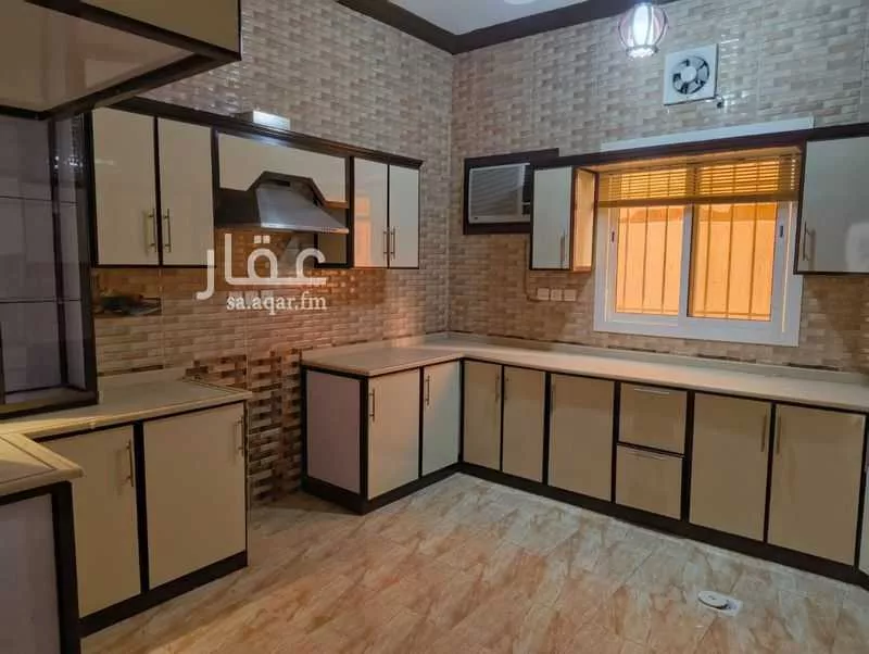 4 bedroom apartment in Al Falah, Jeddah 4