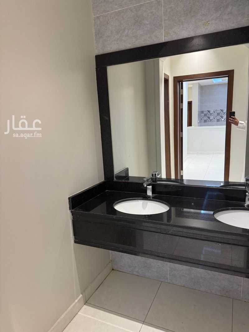 5 bedroom apartment in Al Wurud, Jeddah 4
