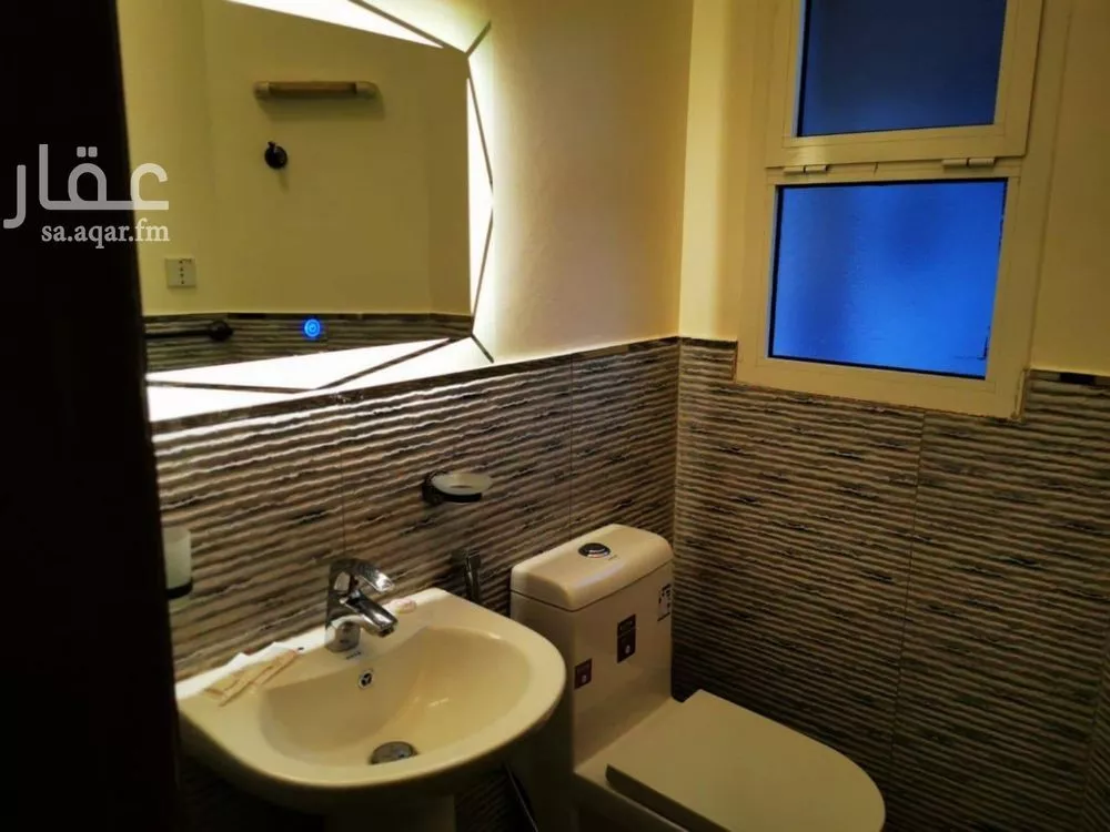 فيلا 6 غرف في الزمرد 2