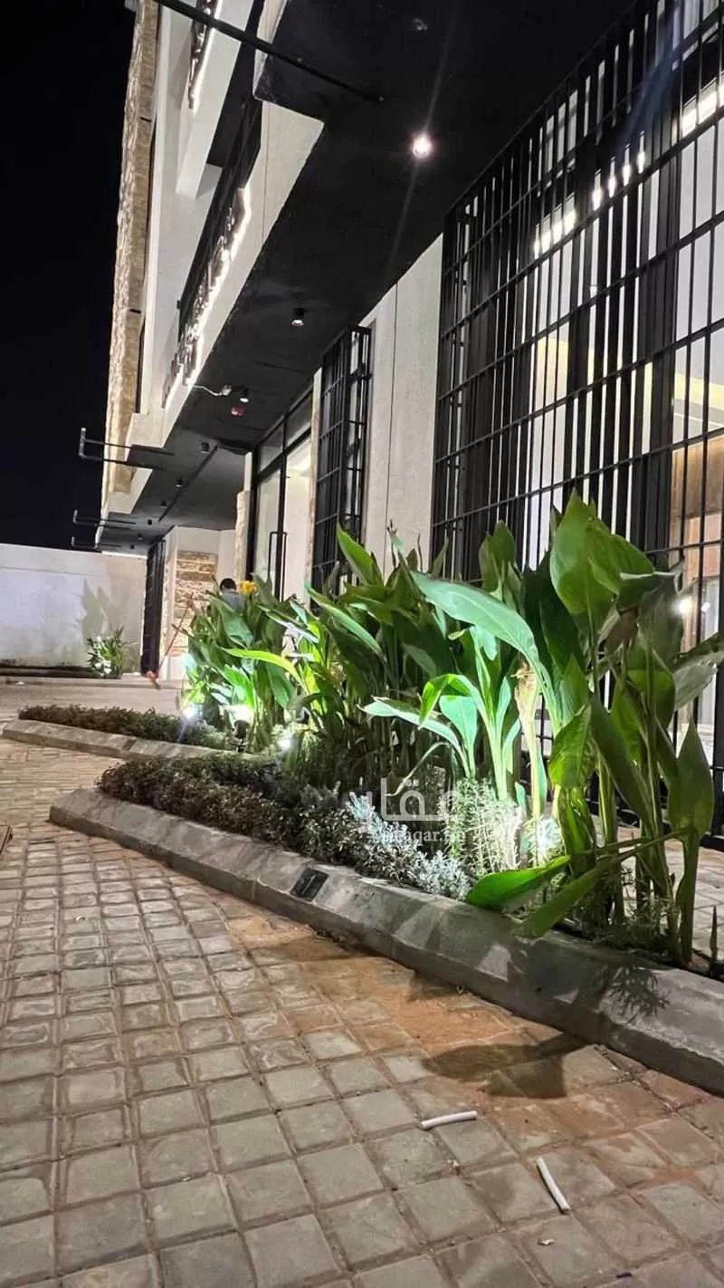 4 bedroom apartment in Dhahrat Al Badiah, Riyadh 10