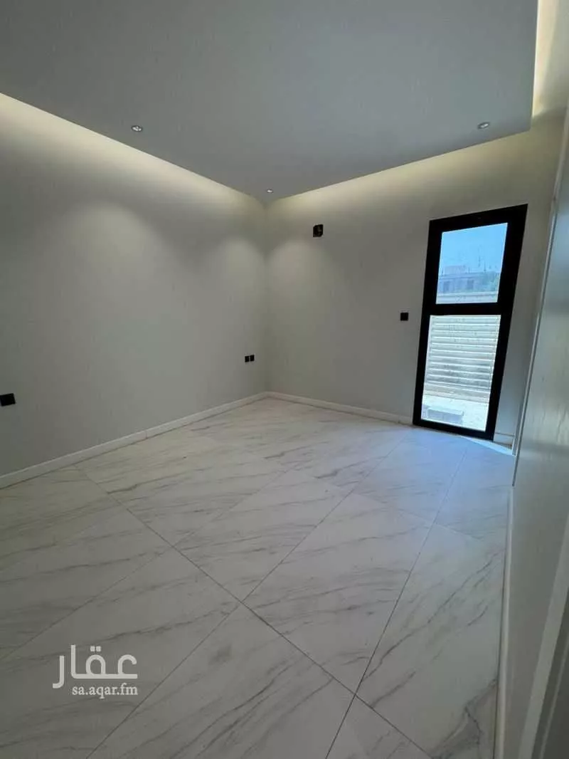 3 bedroom floor in Al Aridh 5