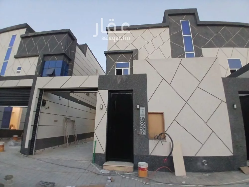 فيلا 5 غرف في عكاظ 1