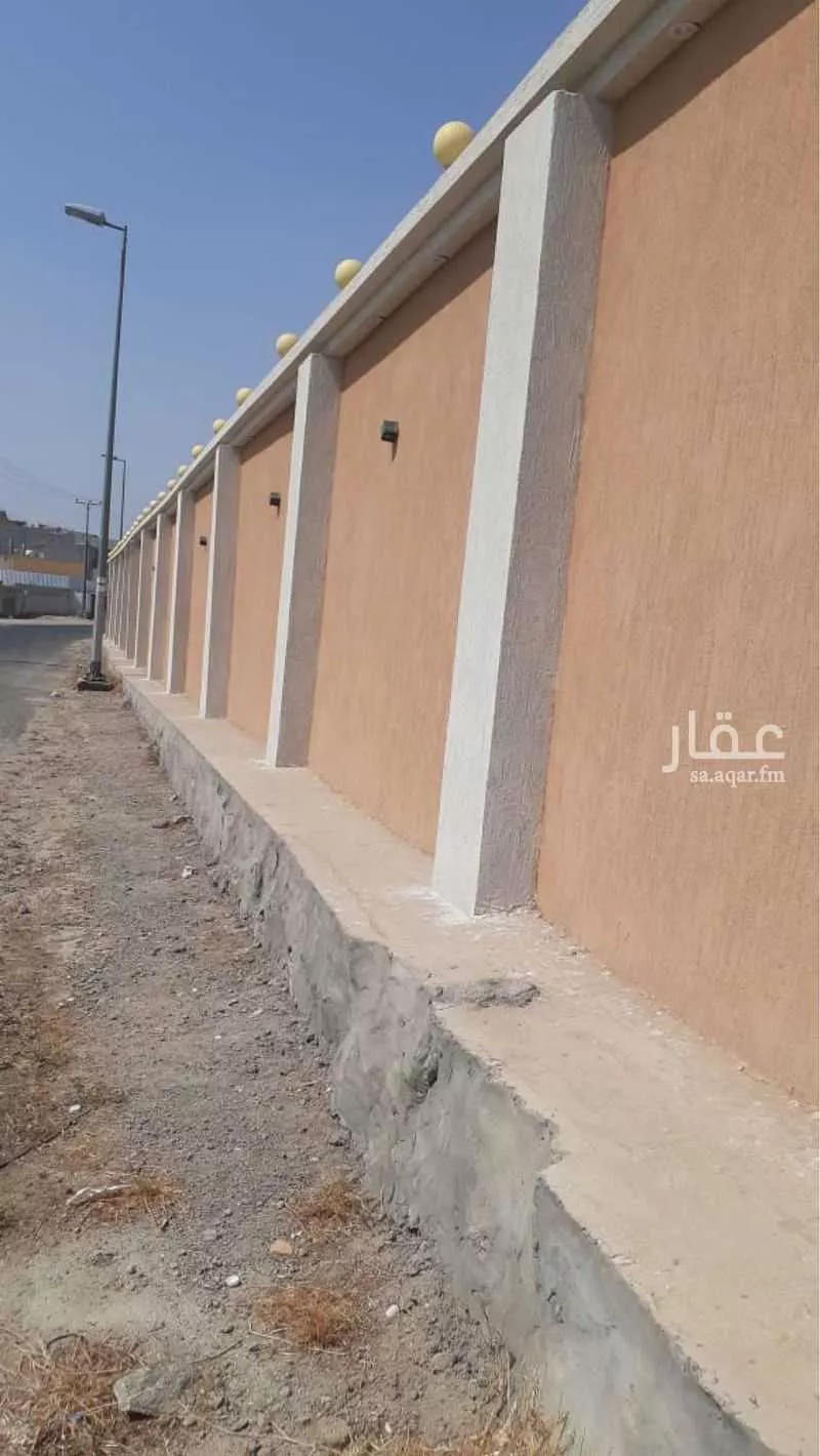 land in Al Sharayea, Makkah 5