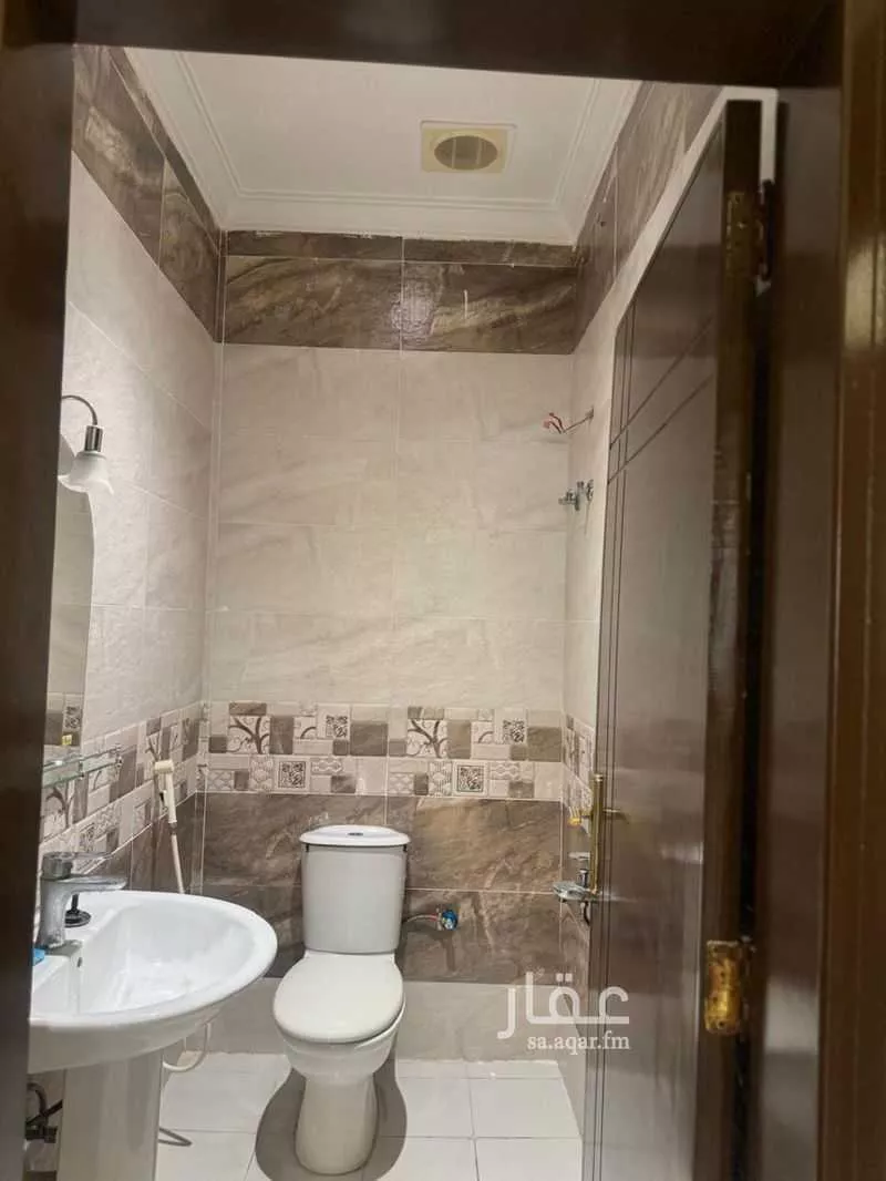 شقة 5 غرف في المروة 5