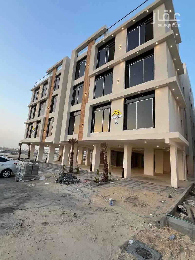 شقة 4 غرف في الشعلة، الدمام 16