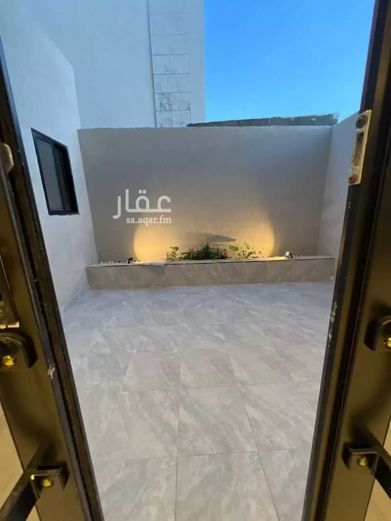 6 bedroom villa in Ash Shulah, Eastern Province 9