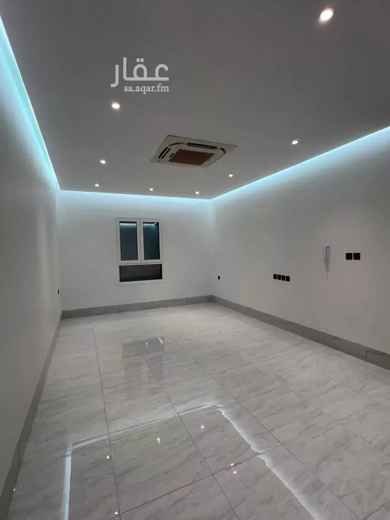 شقة 4 غرف في الشعلة، الدمام 10