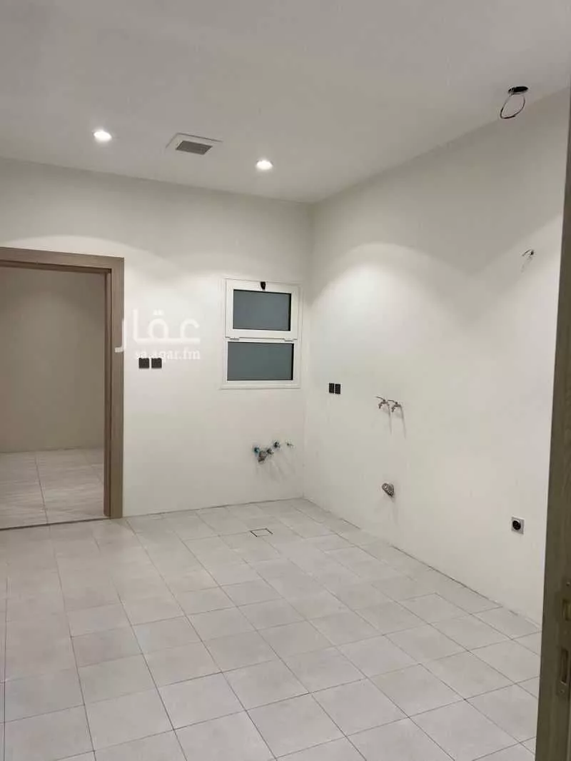 شقة 4 غرف في الشعلة، الدمام 14