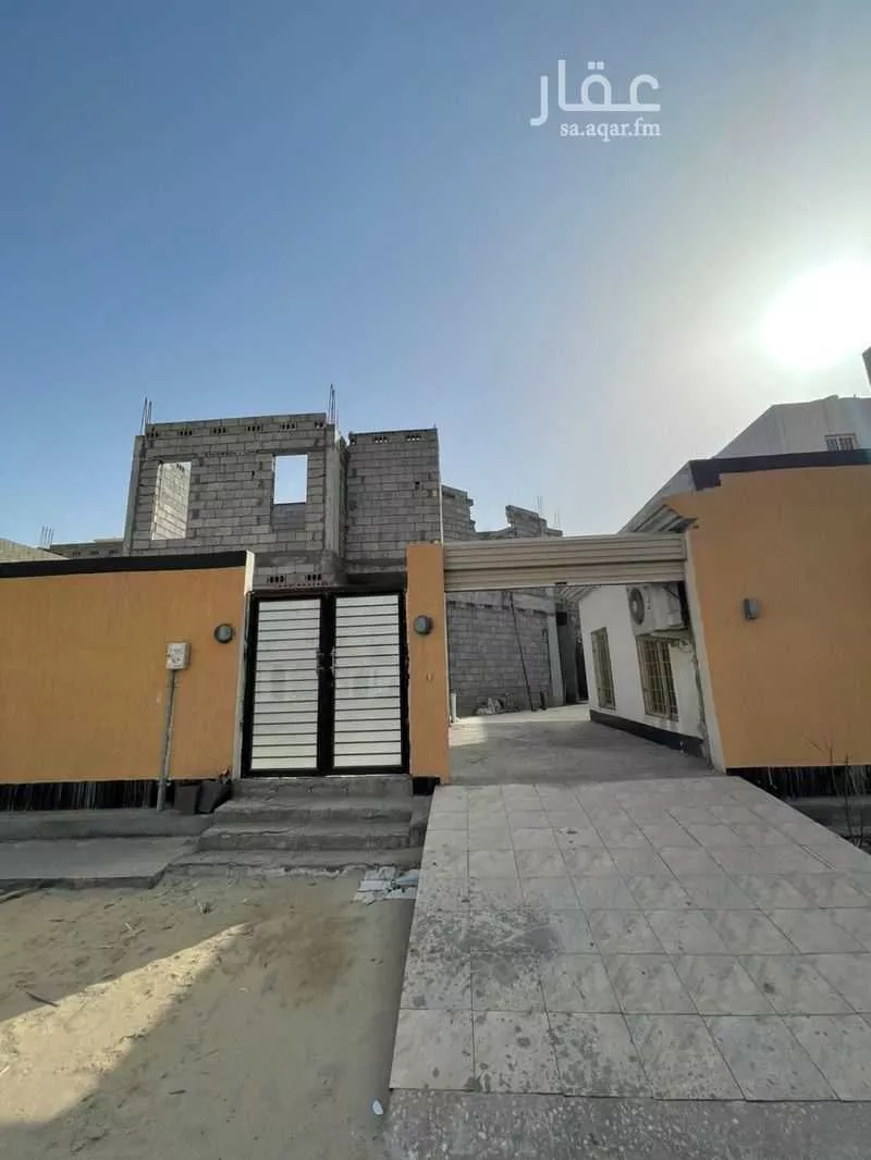 4 bedroom villa in Dahiat King Fahd, Eastern Province 7