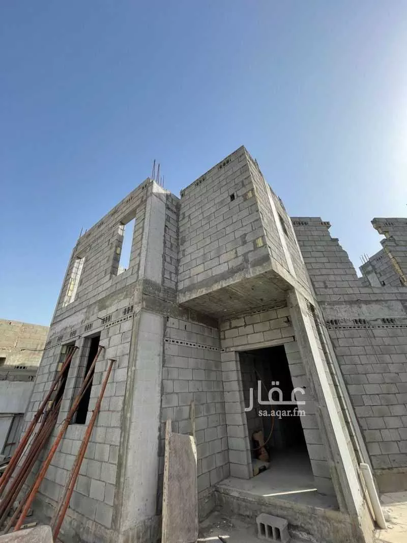 4 bedroom villa in Dahiat King Fahd, Eastern Province 6