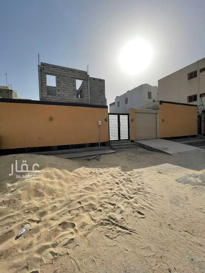 4 bedroom villa in Dahiat King Fahd, Eastern Province 4