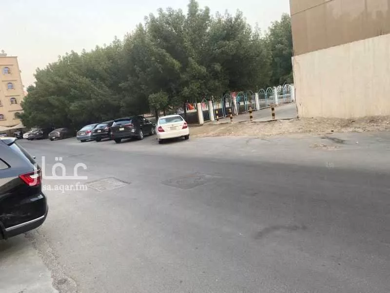 شقة 5 غرف في الدانة الشمالية 5