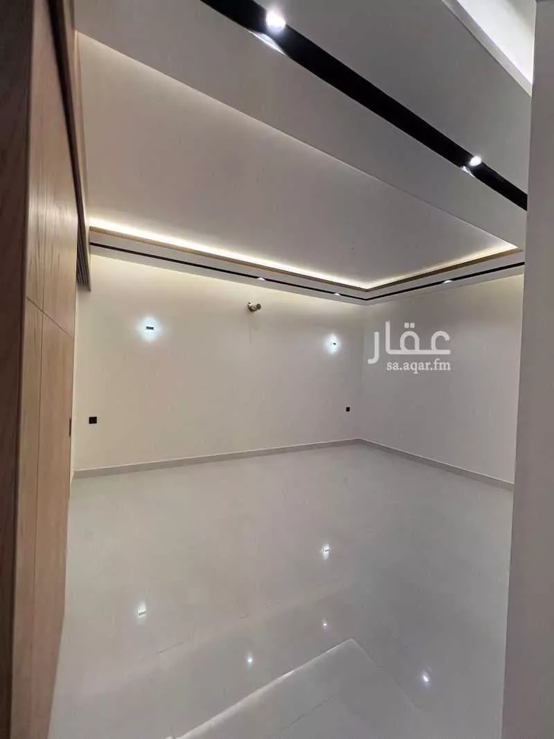 شقة 4 غرف في الشعلة، الدمام 6