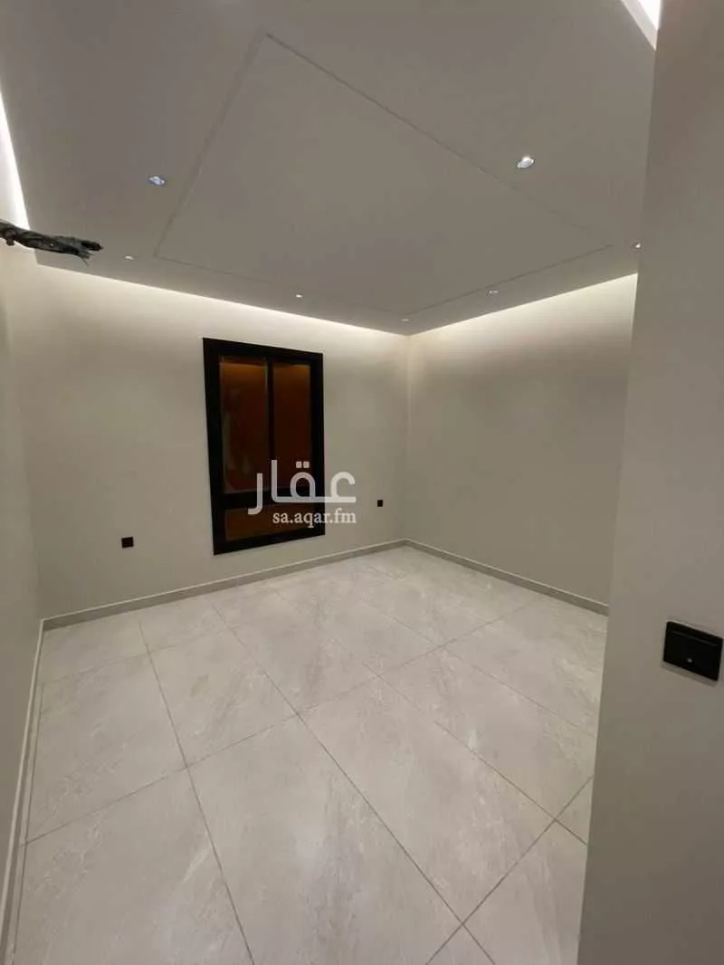 3 bedroom apartment in Al Rabwa 8