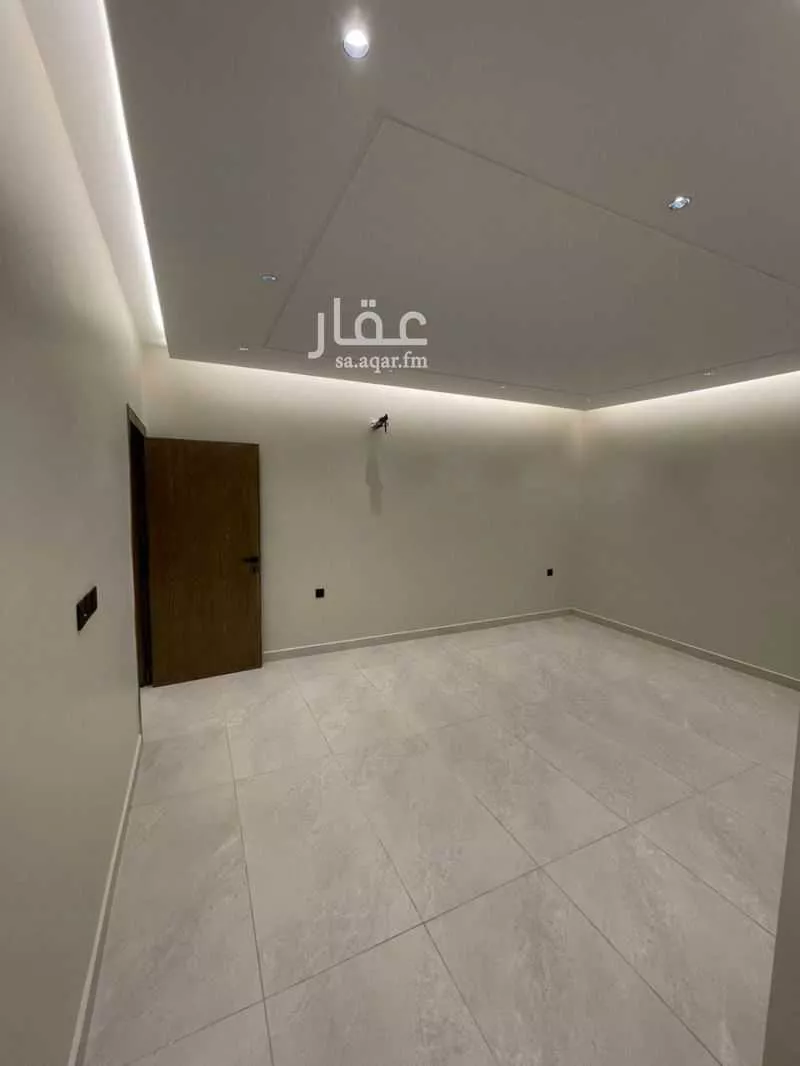 3 bedroom apartment in Al Rabwa 4