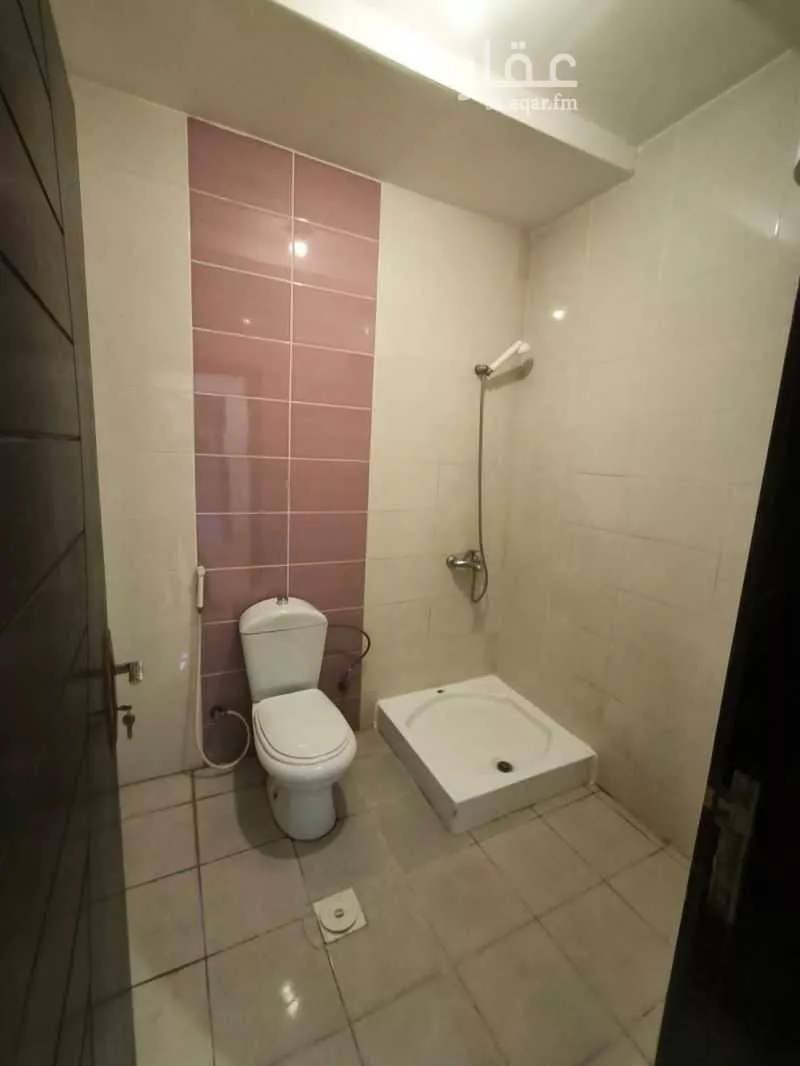 3 bedroom apartment in Al Muntazah, Jeddah 5