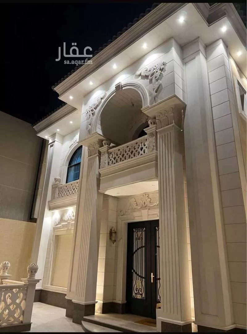 فيلا 6 غرف في الملقا