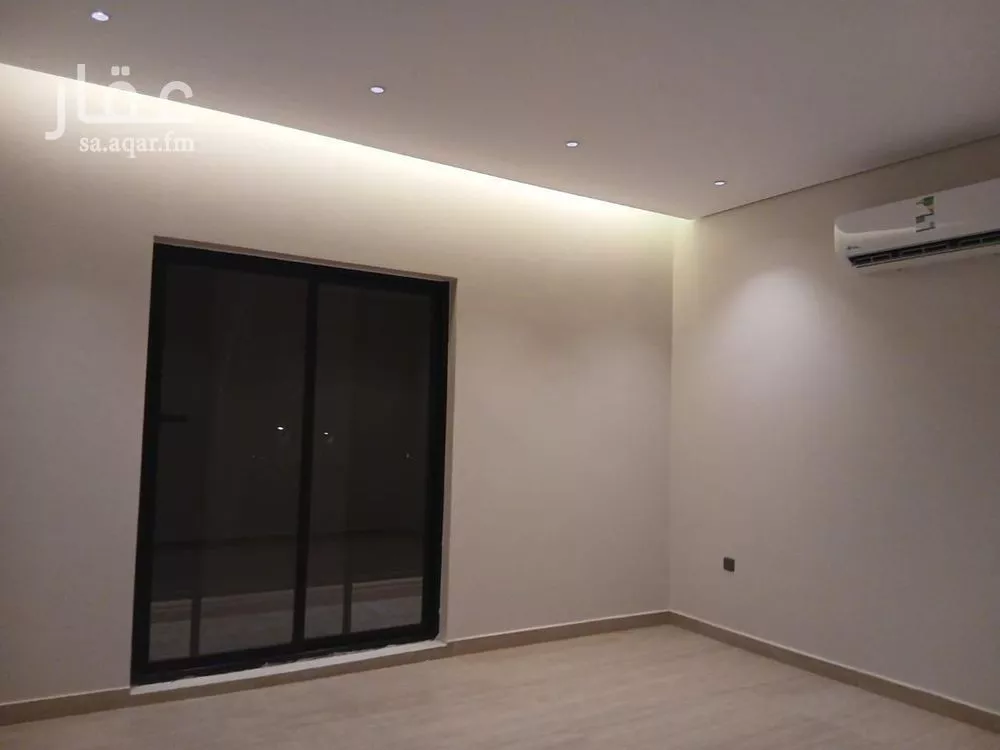 9 bedroom villa in Al Mahdiyyah, Riyadh 16