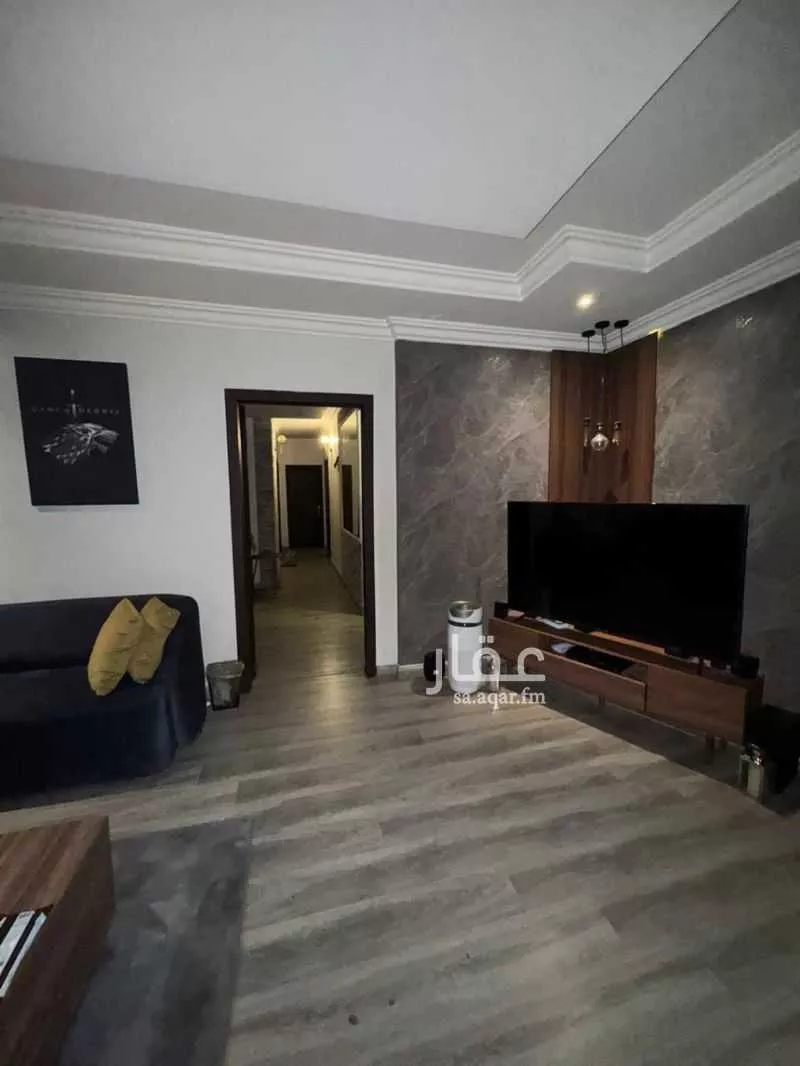 شقة 4 غرف في الملقا 5