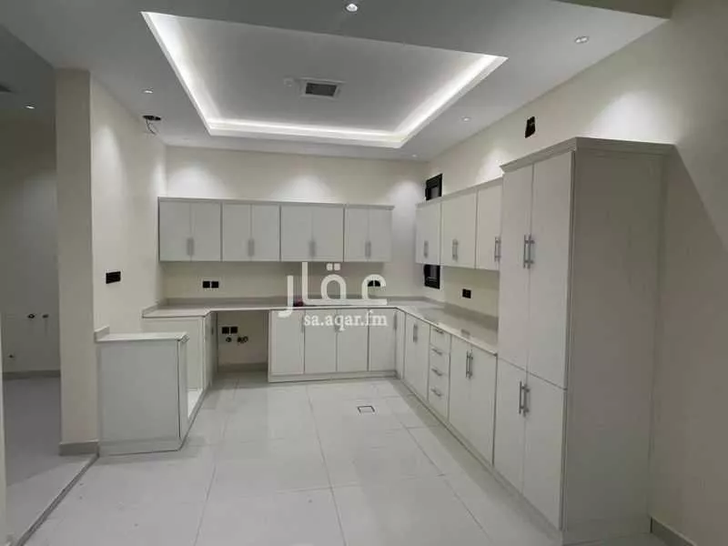 شقة 3 غرف في العارض 5