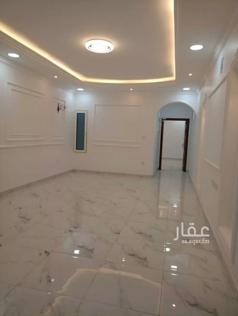 شقة 5 غرف في النور 4