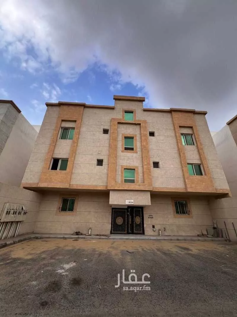 شقة 5 غرف في النور 1