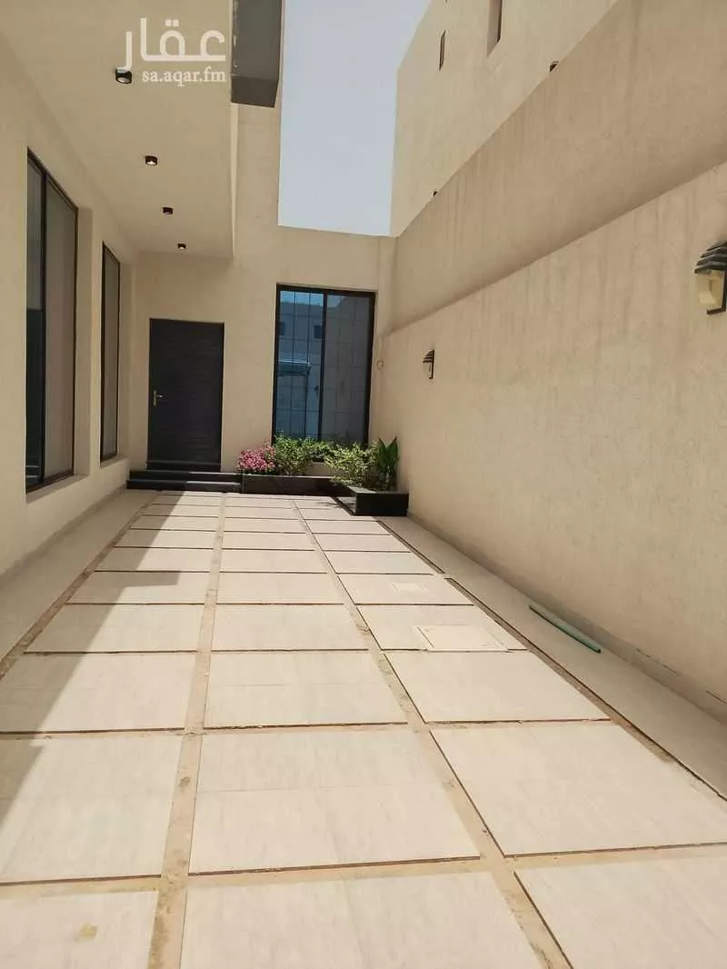 9 bedroom villa in Al Aqiq 1