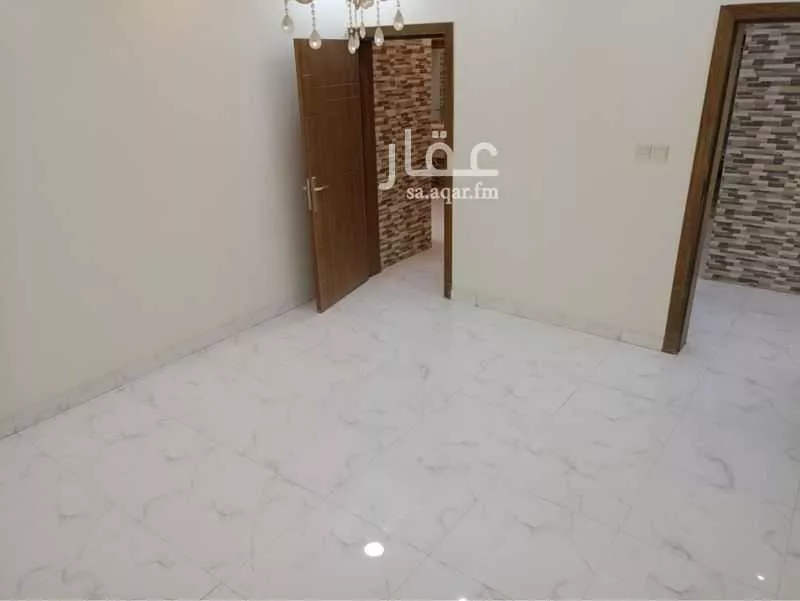 شقة 6 غرف في النور 4