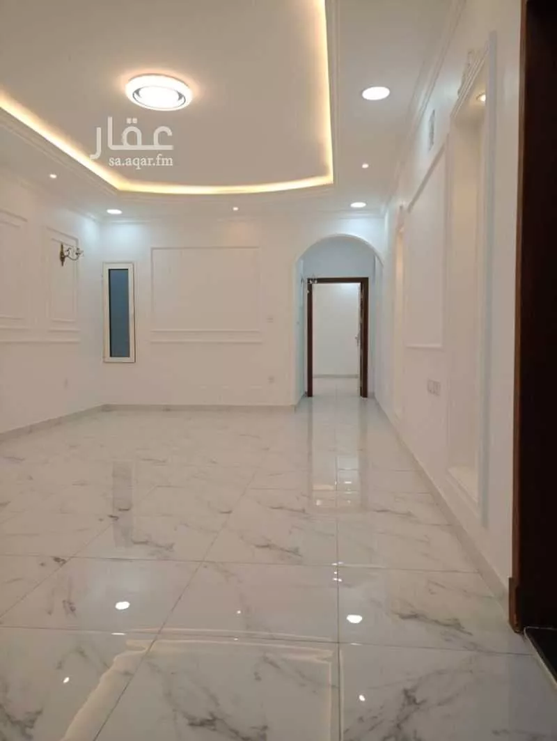 شقة 5 غرف في النور 5