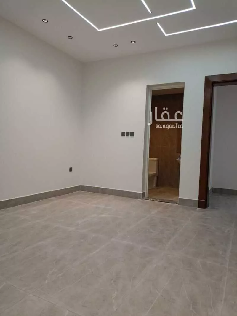 شقة 5 غرف في ضاحية الملك فهد 1