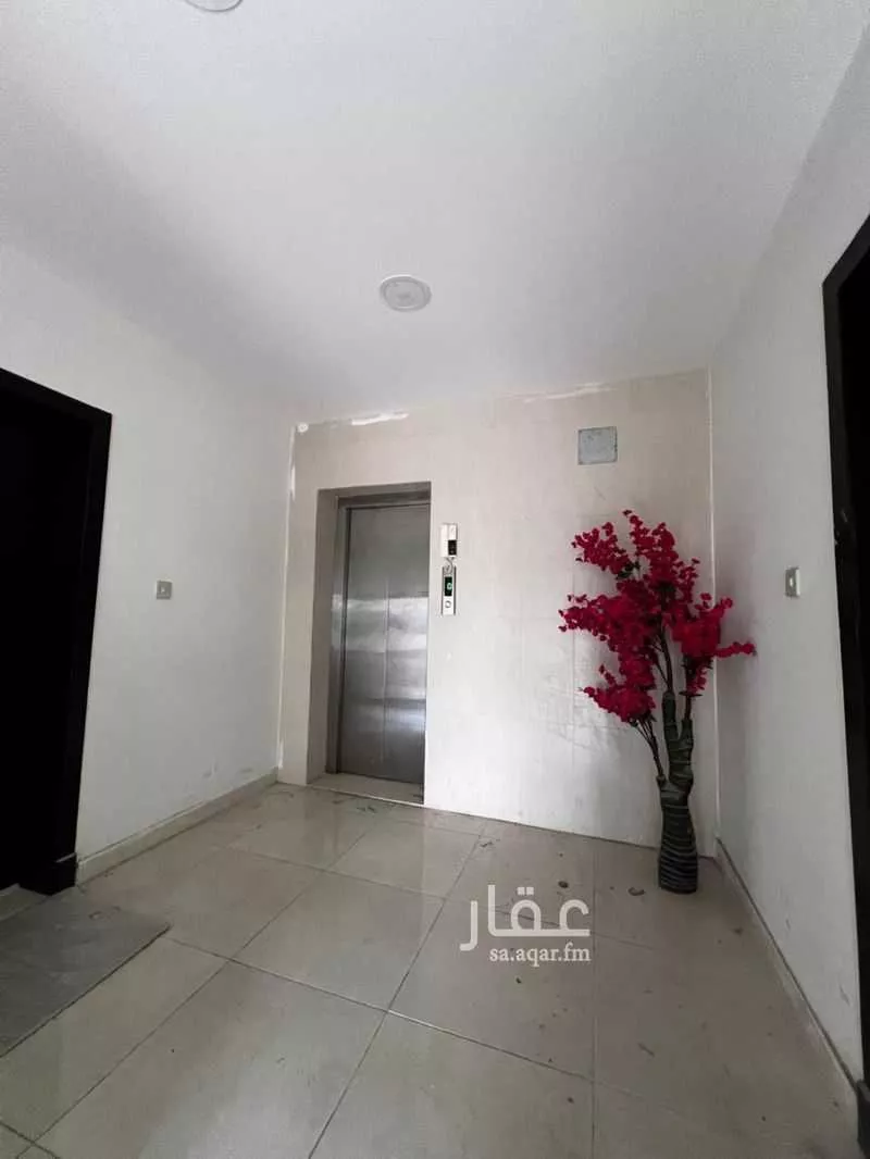 شقة 5 غرف في النور 4