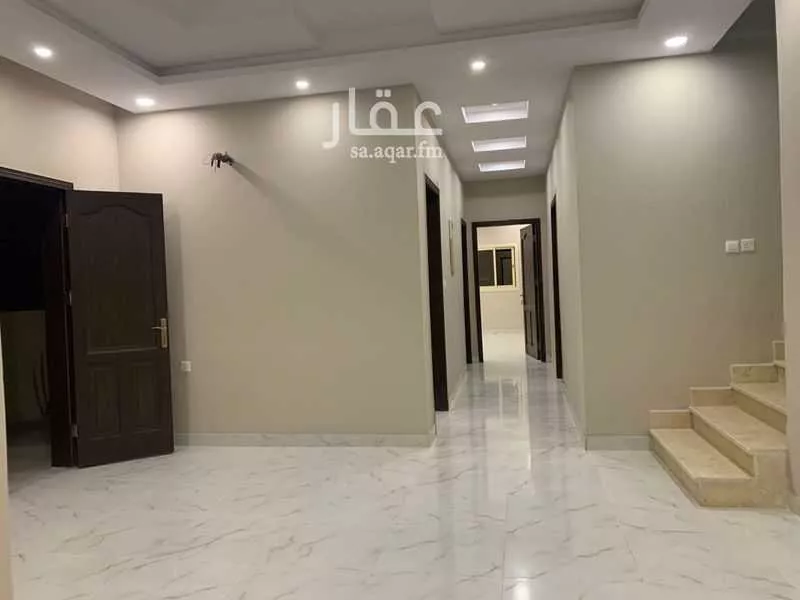 فيلا 12 غرف في طيبة 2