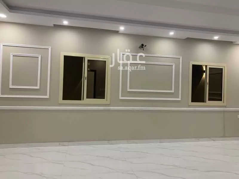 فيلا 12 غرف في طيبة 4