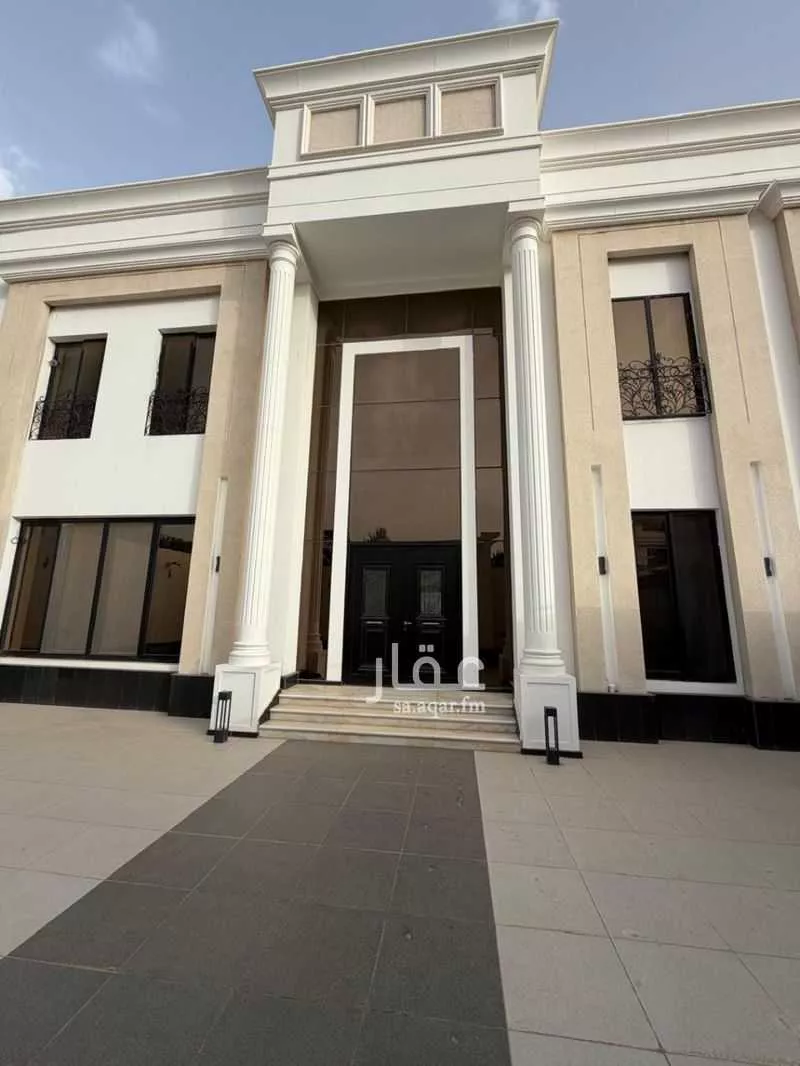 فيلا 14 غرف في الشراع 1