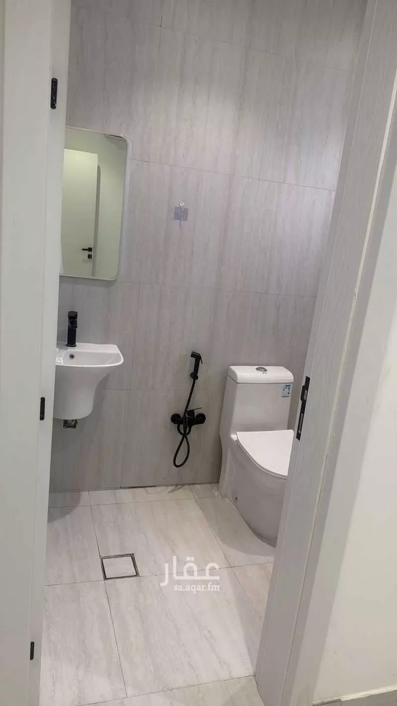 شقة 2 غرف في العارض 1