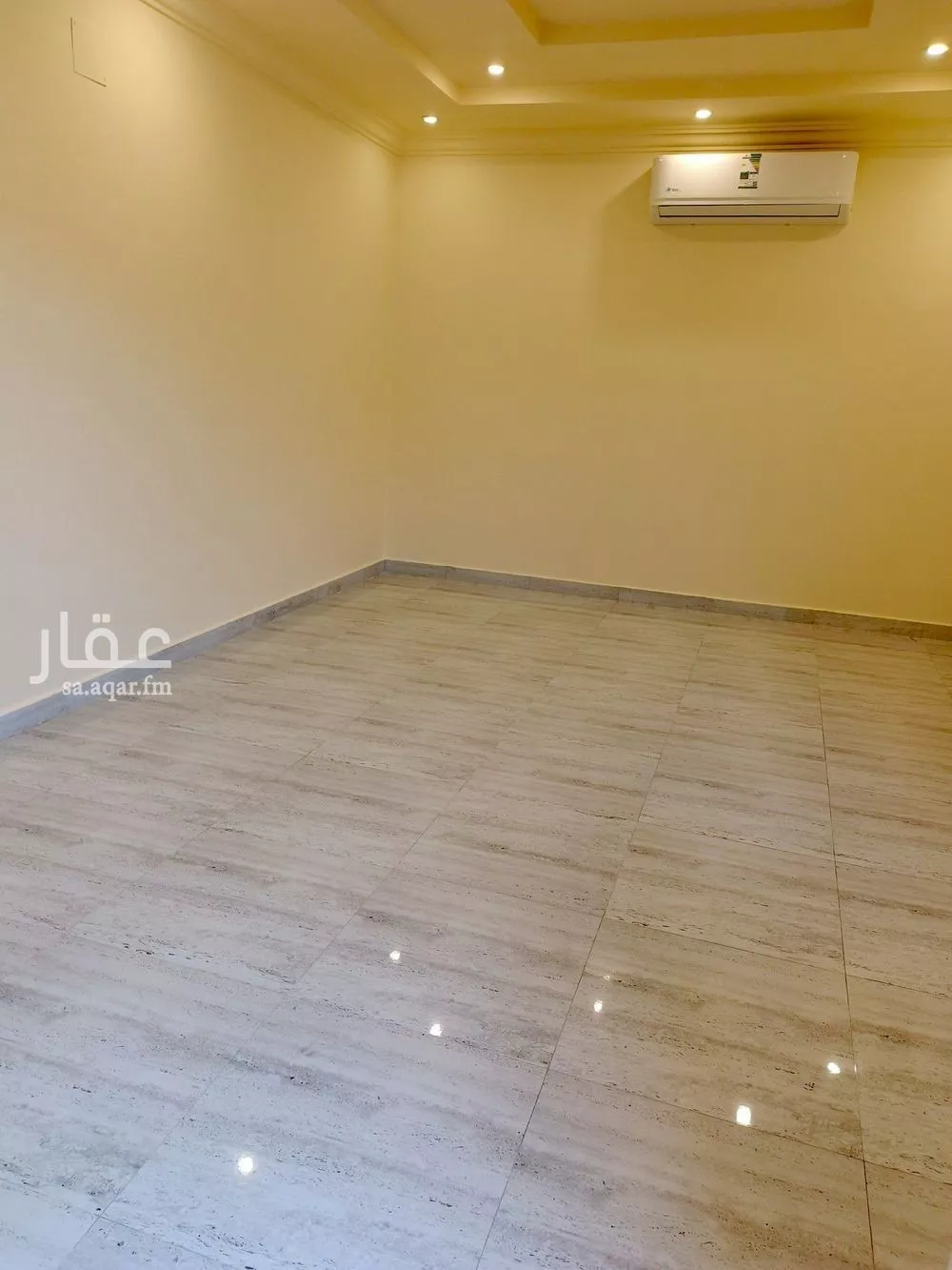 7 bedroom villa in Al Yasmin, Riyadh 15