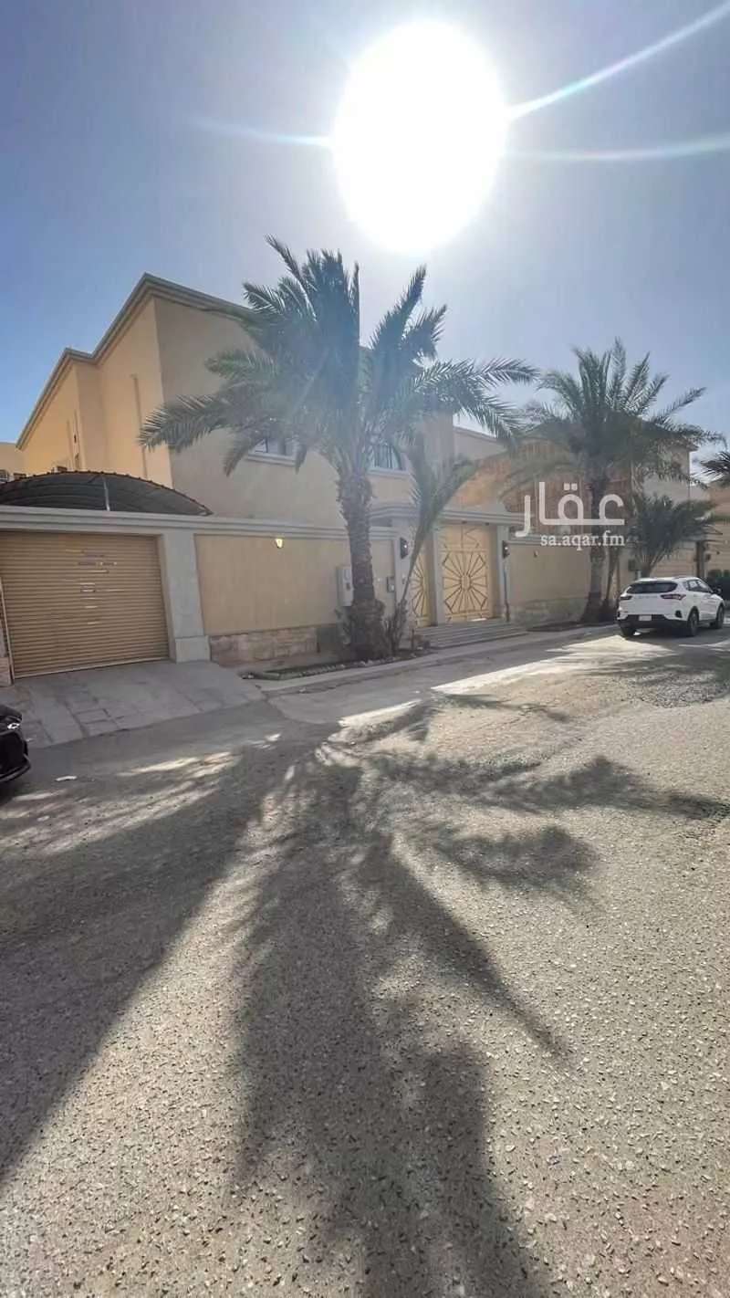 فيلا 12 غرف في طيبة 3