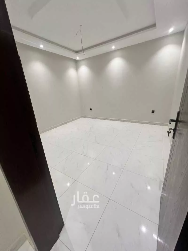 4 bedroom apartment in Ar Rayan, Jeddah 5
