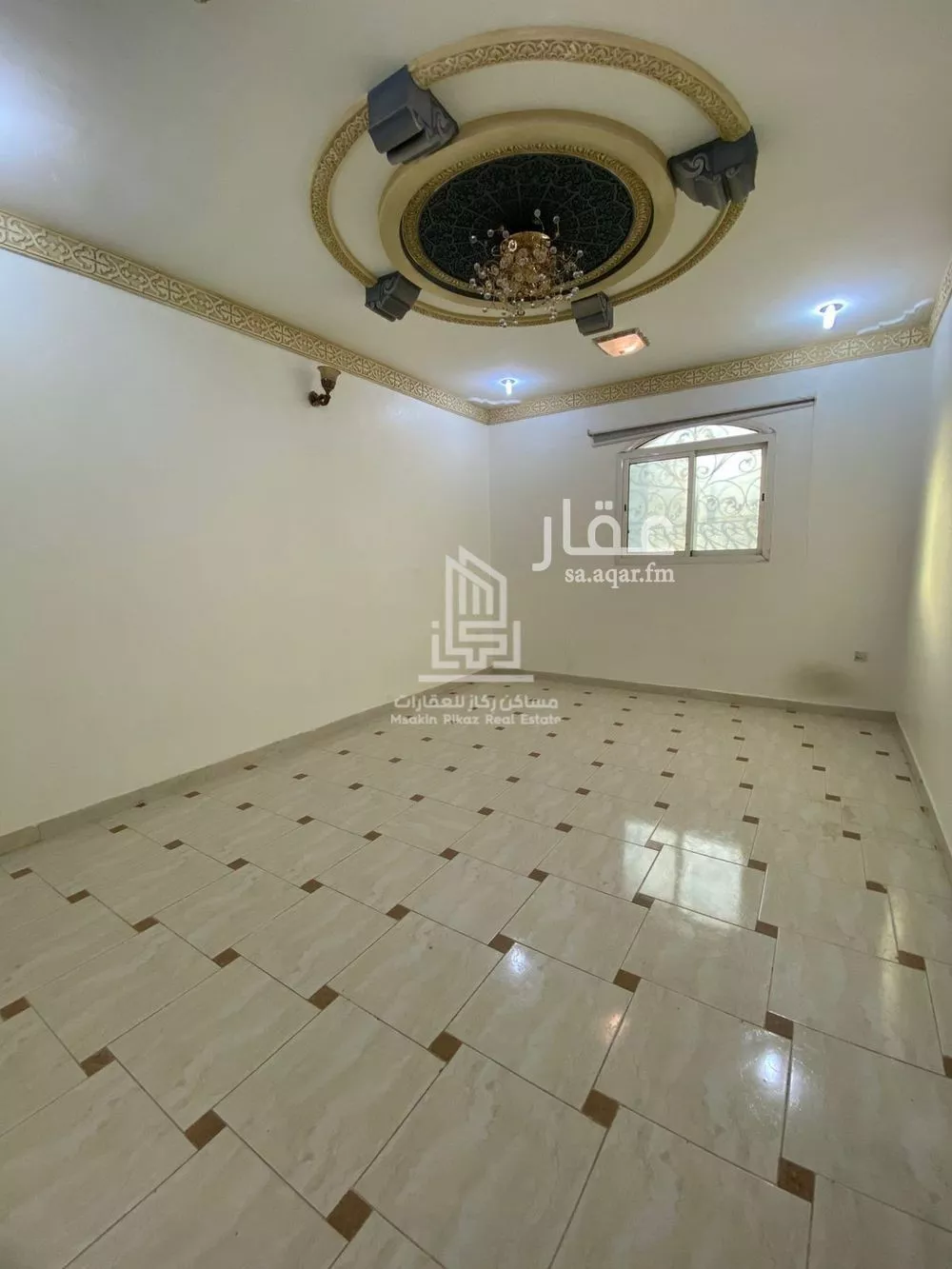 دور 3 غرف في السلام 5