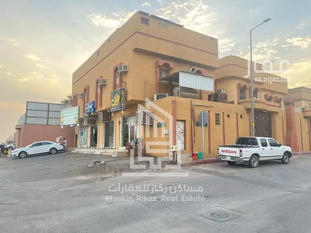 عمارة 704 م² في السعادة 3