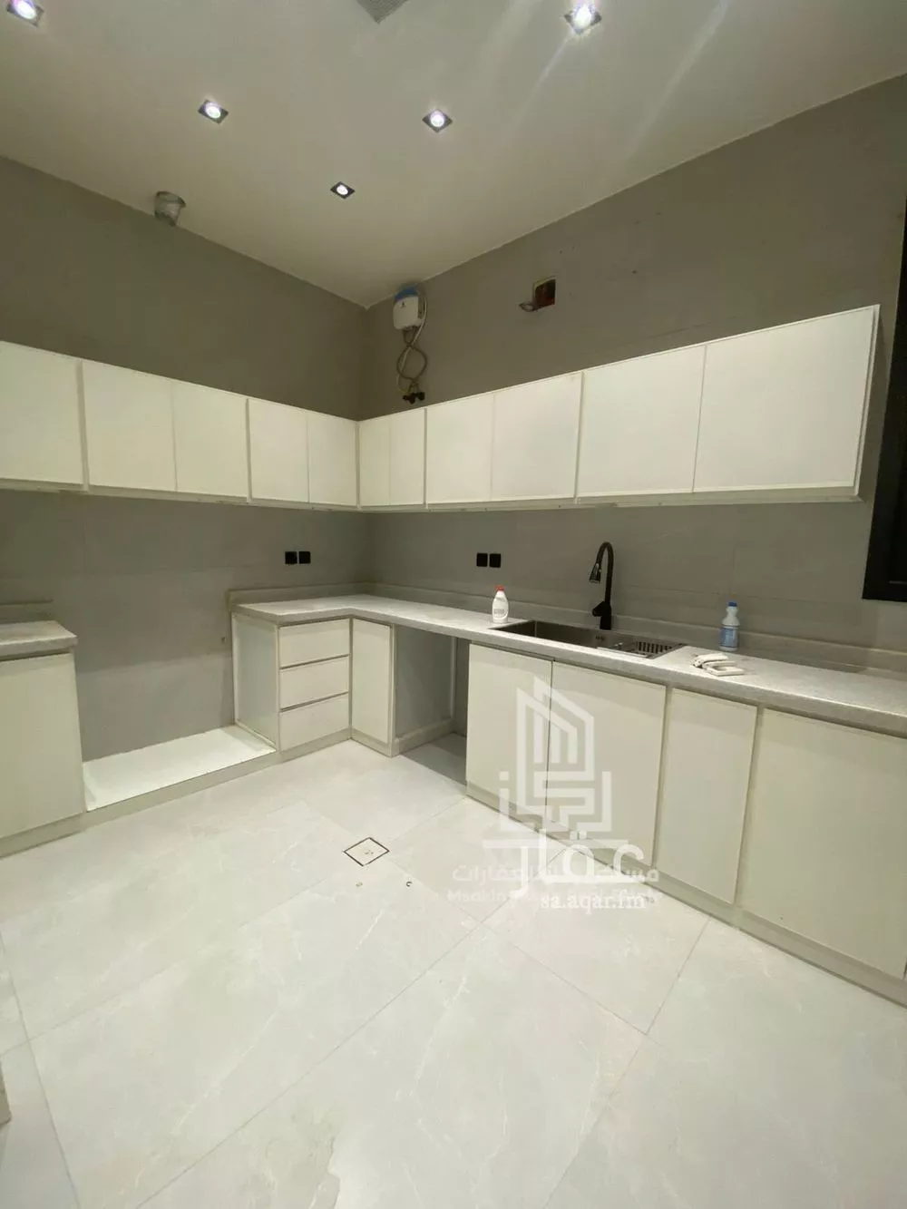 4 bedroom apartment in As Saadah, Riyadh 7