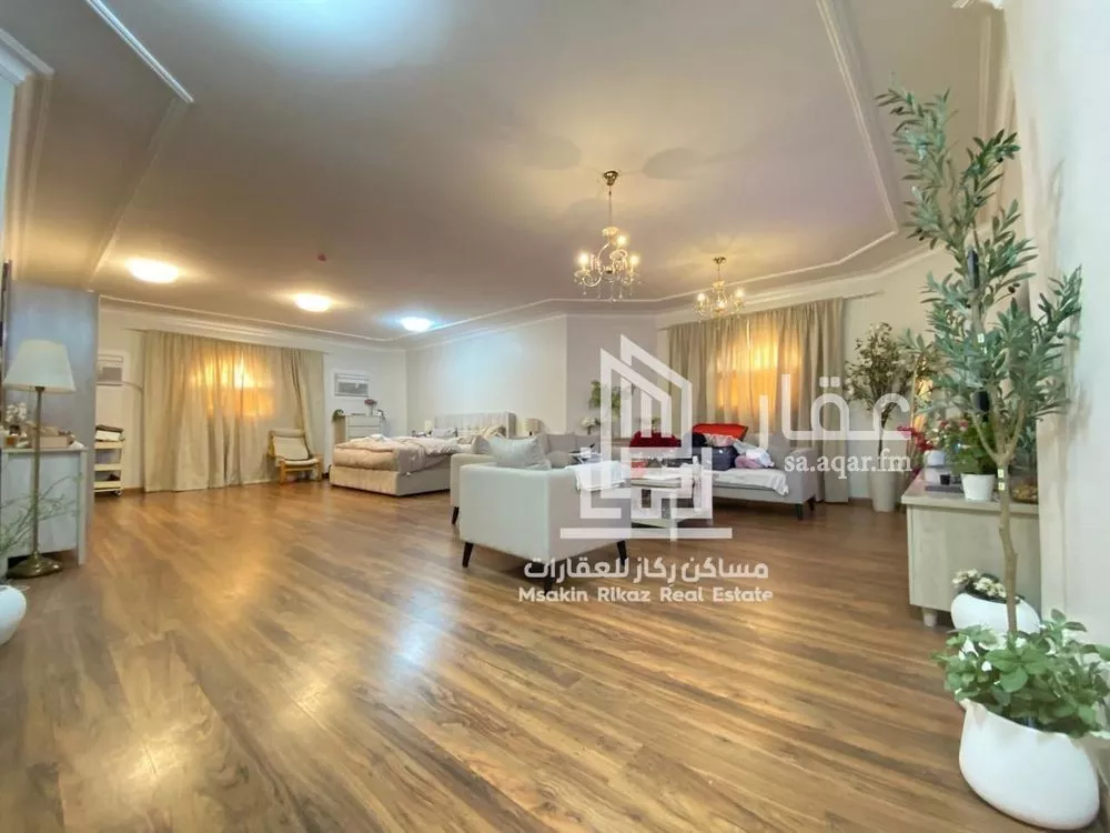 11 bedroom villa in Al Fayha, Riyadh 19