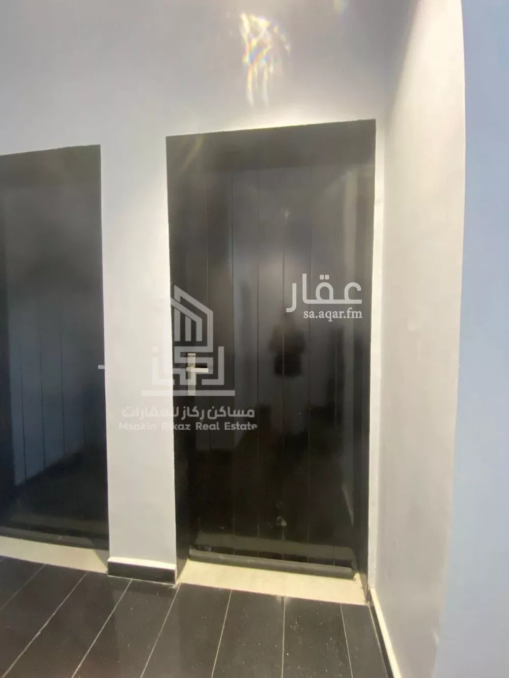 دور 1 غرف في السعادة 4